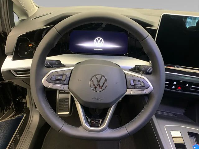 Volkswagen Golf 1.5 eTSI DSG Golf VIII