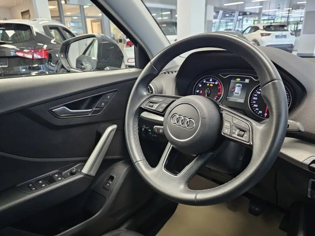 Audi Q2 Kamera,PDC,Sitzheizung,Matrix-LED