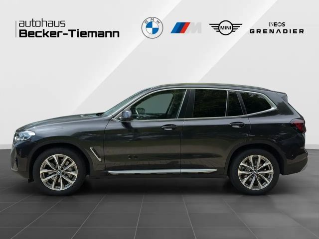 BMW X3 xDrive30i