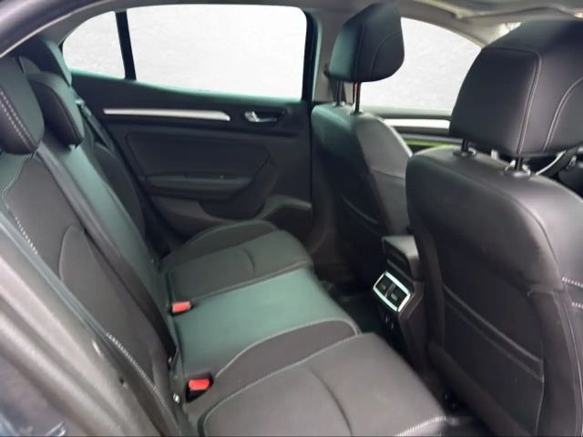 Renault Megane Intens TCe 115