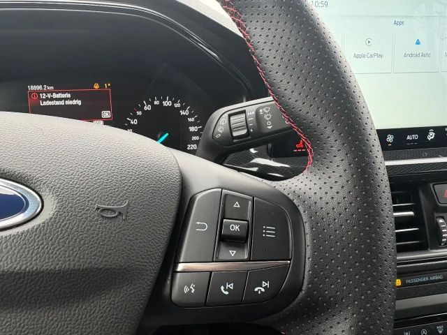 Ford Focus ST Line Wagon