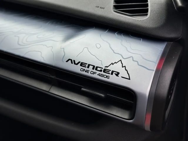 Jeep Avenger 1.2 e-Hybrid 4xe The North Face Herzlich willkommen beim Autohaus Baschinger!
Zum Verkauf bieten wir Ihnen einen Jeep Av