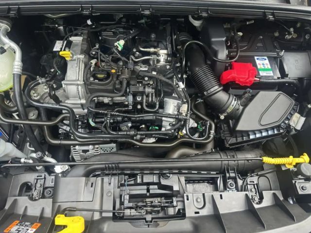 Ford Puma EcoBoost Titanium