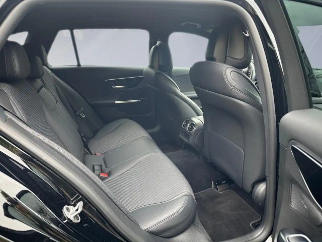 Mercedes-Benz C 200 AVANTGARDE Estate