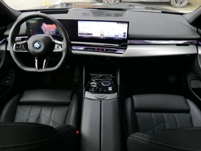 BMW i5 M-Sport Touring eDrive40