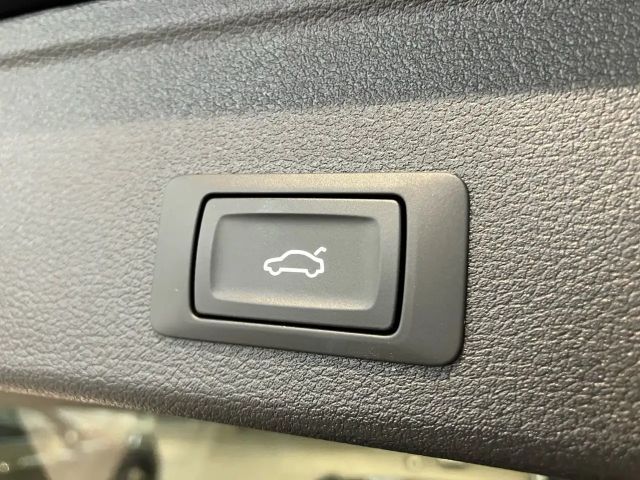 Audi A4 35 TFSI S-Line