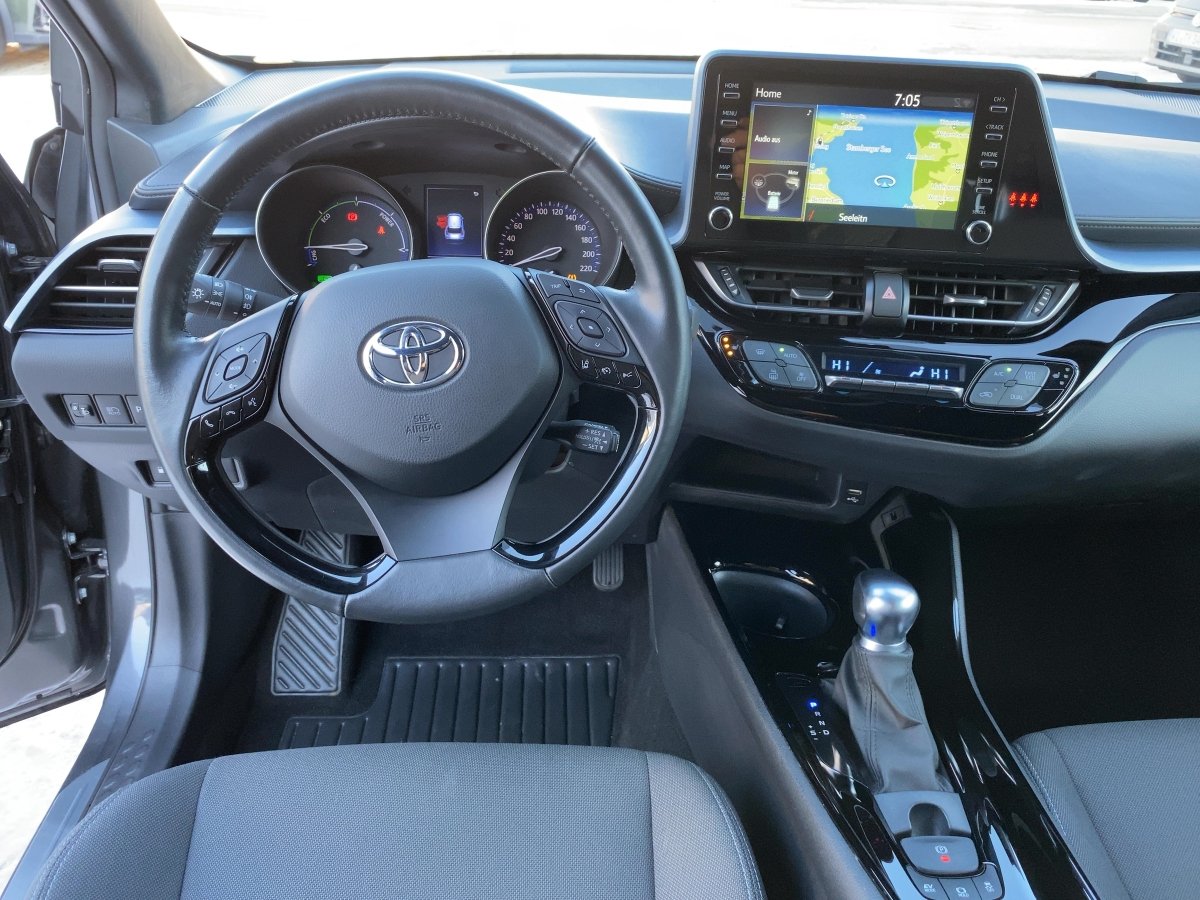 Toyota C-HR 5-deurs Plus