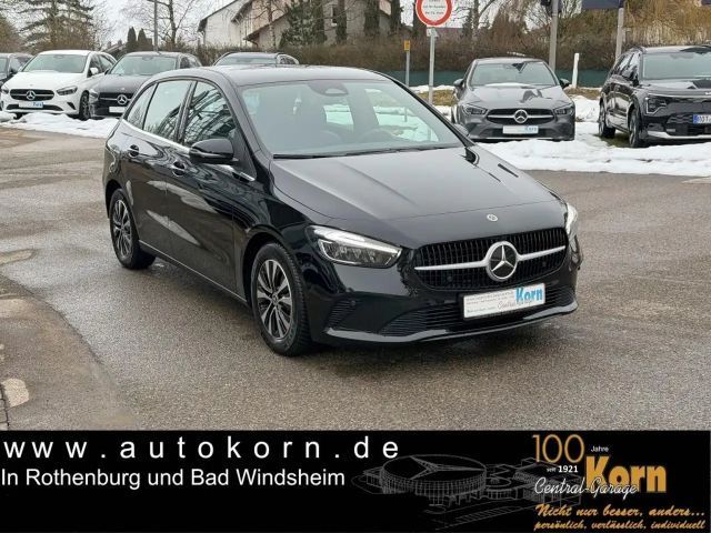 Mercedes-Benz B 180 EntryAdvance AHK Kamera WinterP+M&S16" LED