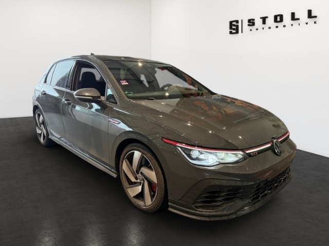 Volkswagen Golf 2.0 TSI Golf VIII