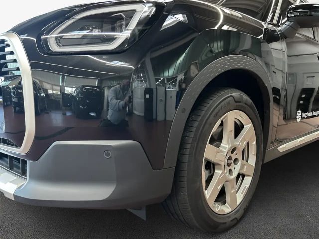 MINI Cooper Countryman Countryman C Essential Trim