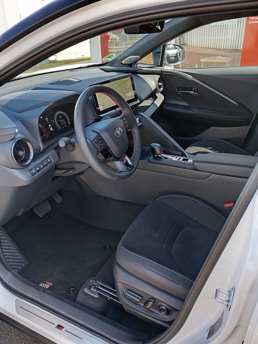 Toyota C-HR 5-deurs GR