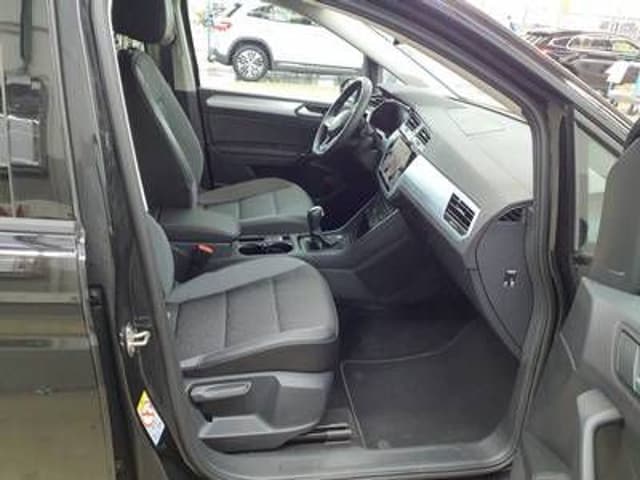 Volkswagen Touran 1.5 TSI DSG IQ.Drive