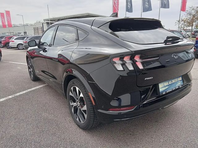 Ford Mustang Mach-E AWD Extended range