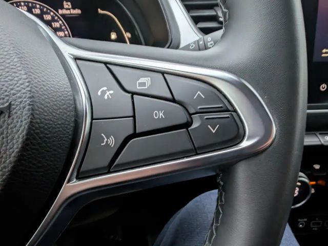 Renault Captur TCe 140 Techno