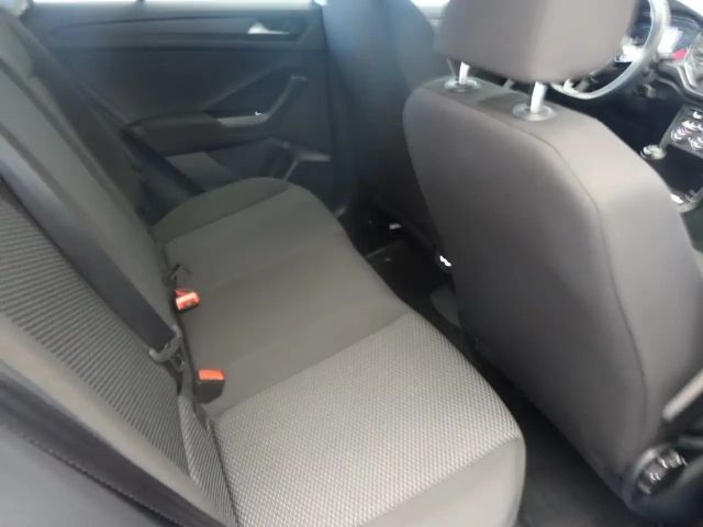 Volkswagen T-Roc 1,6 TDI SCR *NAVI, CARPLAY, PDC*