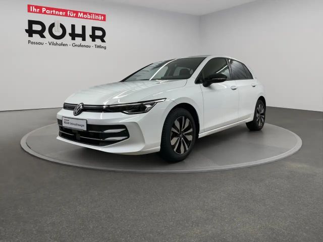 Volkswagen Golf 1.5 TSI Golf VIII Life