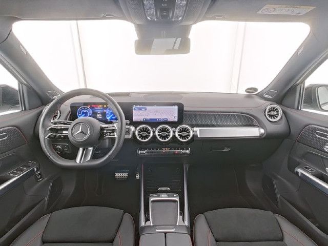 Mercedes-Benz EQB 300 4MATIC