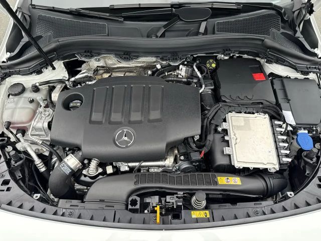 Mercedes-Benz B 180 B 180 d Sedan