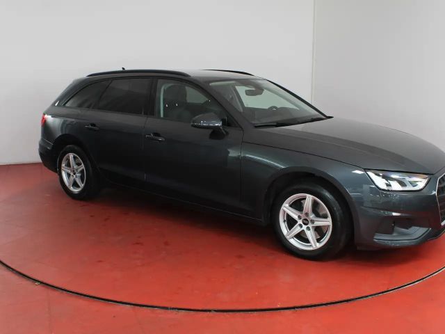 Audi A4 35 TDI Avant S-Tronic