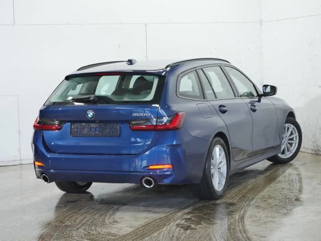 BMW 320 320d Touring
