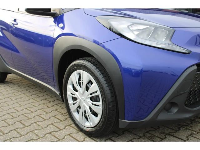 Toyota Aygo X Hatchback Play X-play