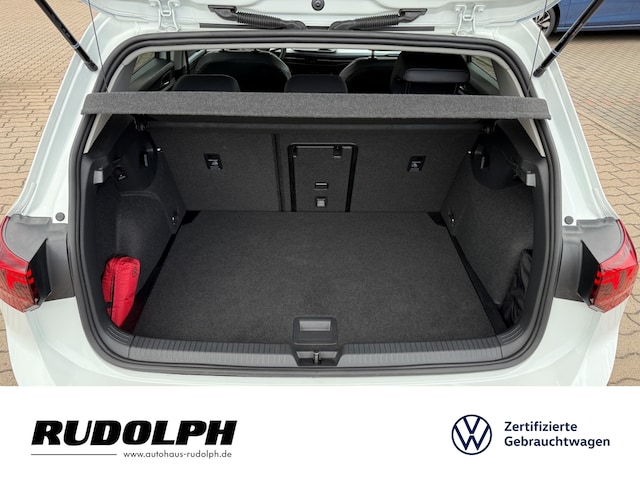 Volkswagen Golf 1.5 TSI Golf VIII