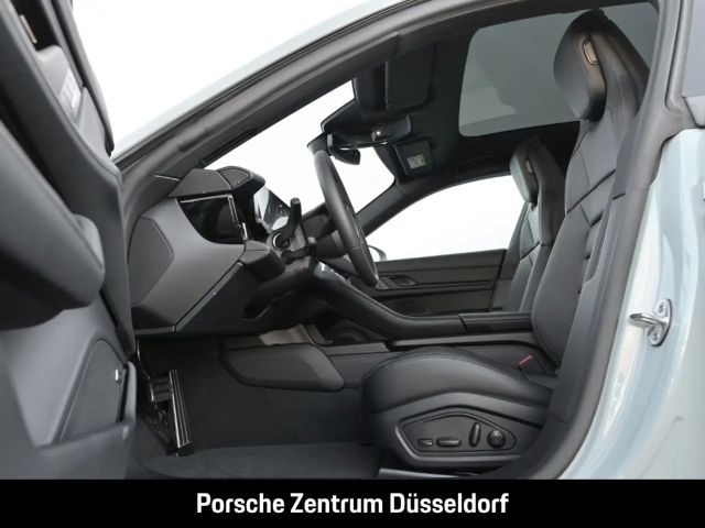 Porsche Taycan 4S Cross Turismo