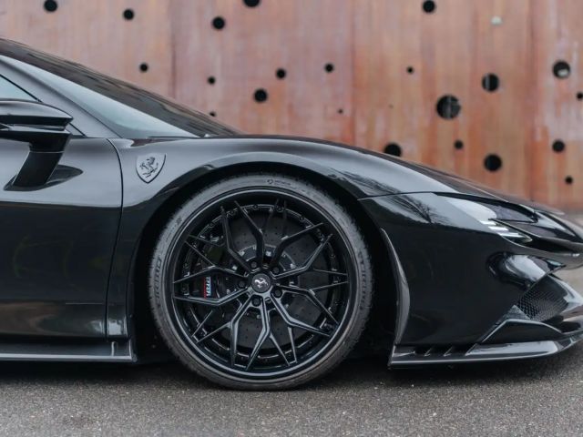 Ferrari SF90 Assetto Fiorano Spider