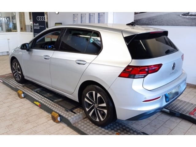 Volkswagen Golf 1.0 TSI Life