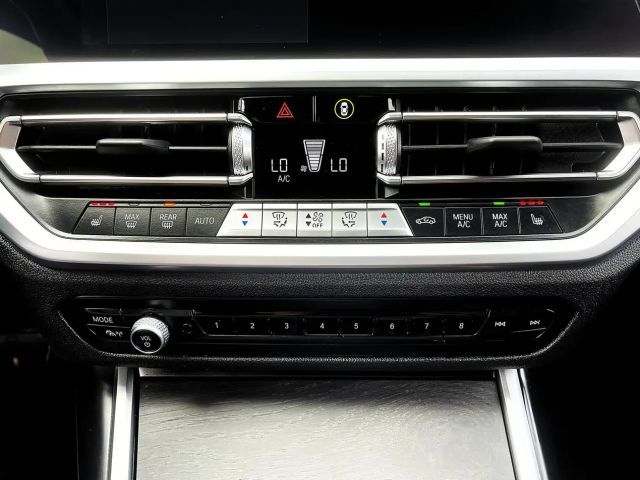 BMW 330 330e M-Sport Touring xDrive