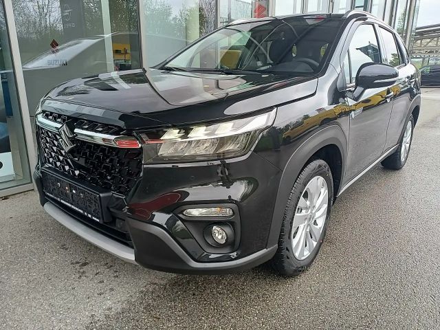 Suzuki S-Cross AllGrip Hybrid