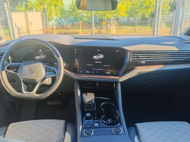 Volkswagen Touareg 4Motion Elegance Elegance