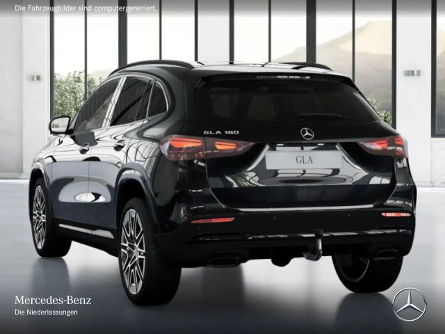 Mercedes-Benz GLA 180 AMG Line
