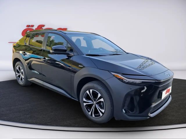 Toyota bZ4X Elektro 71.4kWh Aut. 2WD
