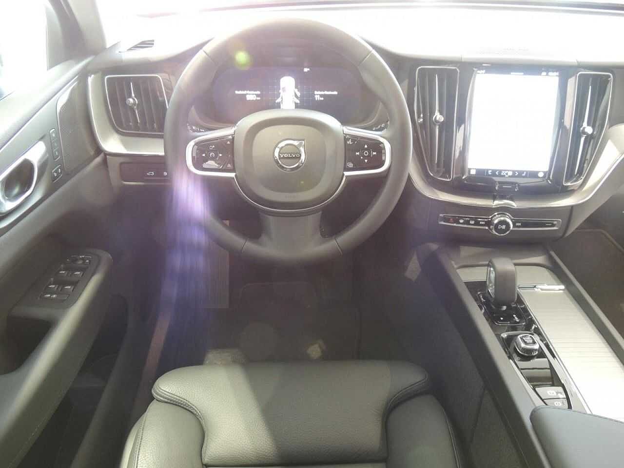Volvo XC60 AWD Dark Plus Recharge T6