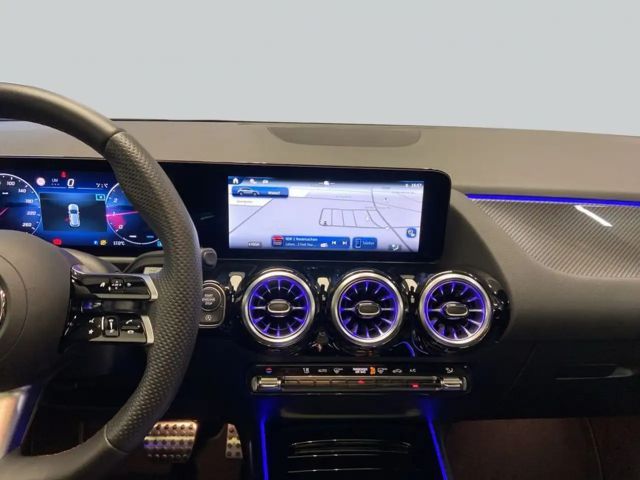 Mercedes-Benz GLA 180 GLA