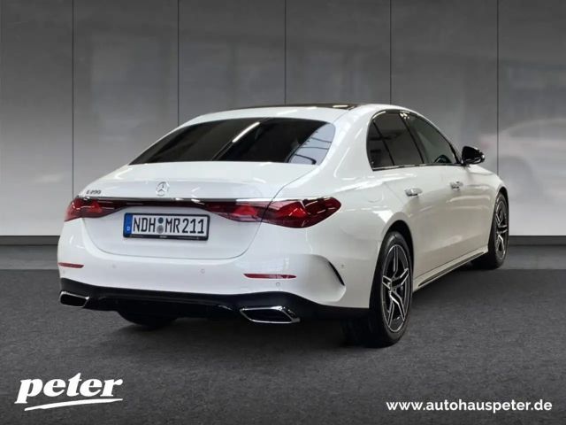 Mercedes-Benz E 200 AMG Line Sedan