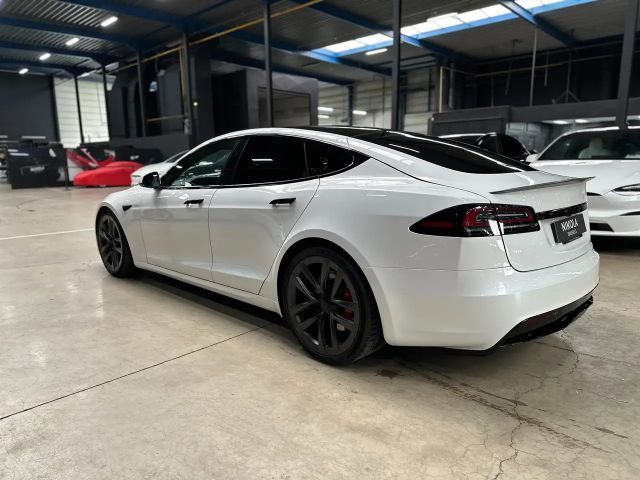 Tesla Model S Plaid