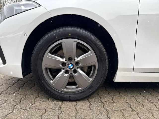BMW 118 118i Sedan