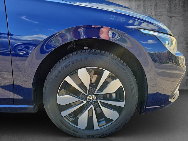 Volkswagen Golf Life Variant