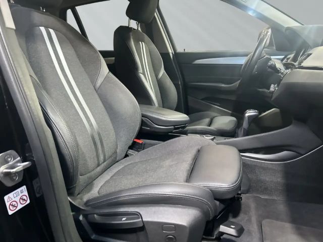 BMW X1 25 e Navi LED  Rückfahrkamera Park-Assistent