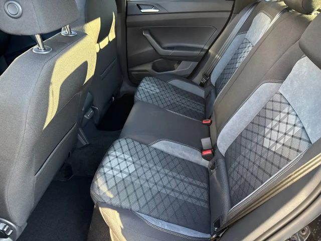 Volkswagen Polo 1.0 TSI R-Line