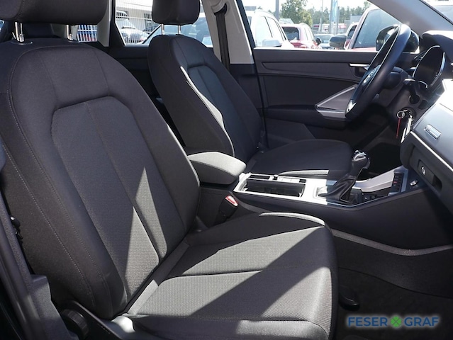 Audi Q3 35 TDI S-Tronic