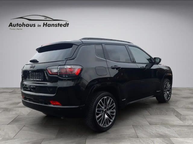 Jeep Compass Hybrid Summit