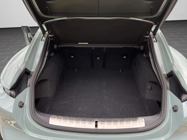 Porsche Taycan 4 Cross Turismo