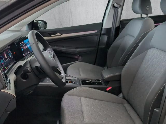 Volkswagen Golf 1.5 eTSI DSG Move