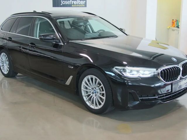BMW 530 530e Touring