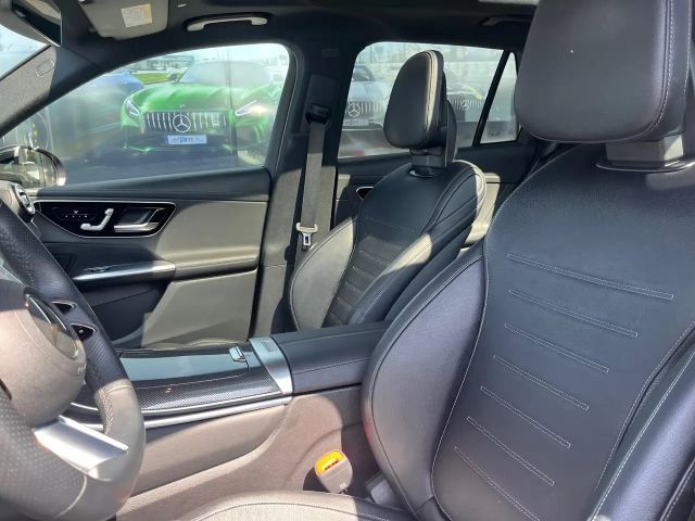 Mercedes-Benz GLC 300 4MATIC AMG Line