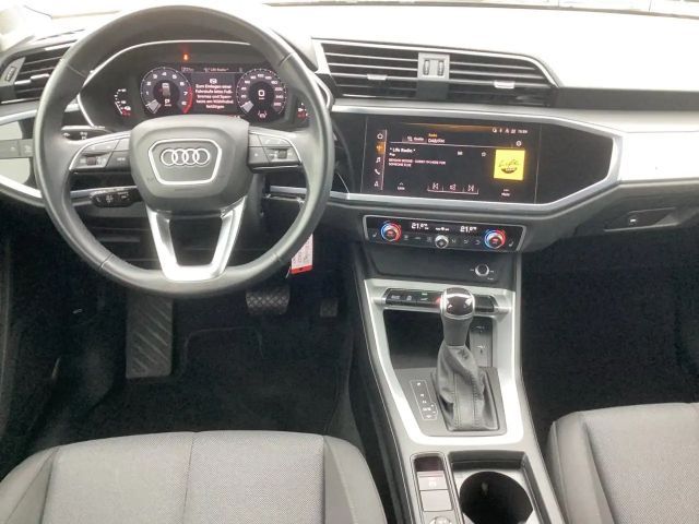 Audi Q3 45 TFSI Hybride