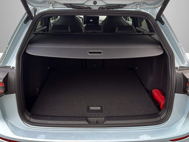 Volkswagen Golf R-Line Variant